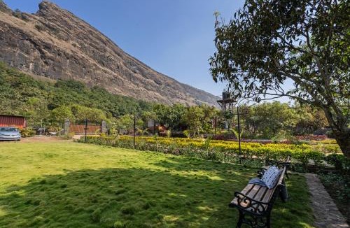 Kadadhe Villa | SaffronStays Alborz