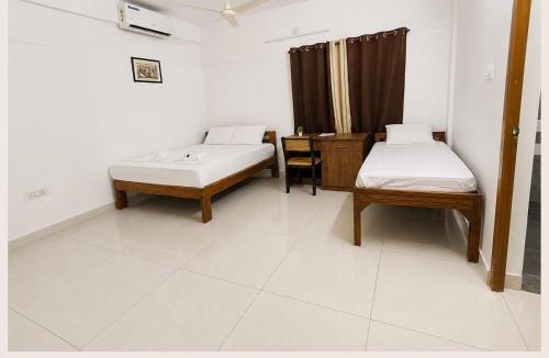 Kazhakuttam Apartment | PAZHOOR RESIDENCY HOMESTAY GF 3BHK Deluxe Apartment