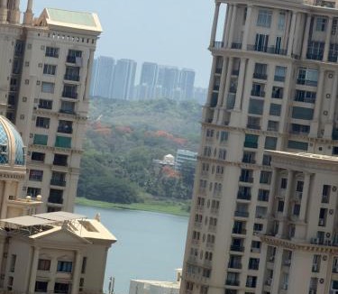 Hiranandani Gardens Apartment | Trendy1BR+smart kitchen +Living room+1.5 toilets
