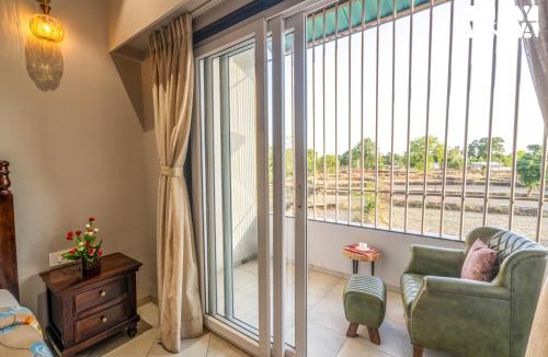 Turiya Villa | StayVista at Vannraj Farm Villa with Shared Pool & Bonfire