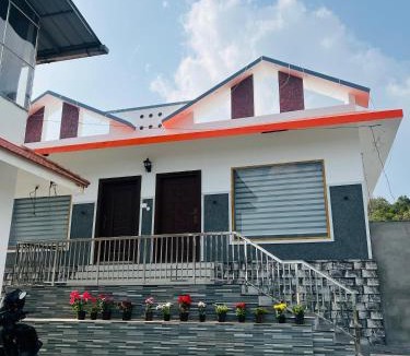 Vagamon Hotel | ROCK STAR couples