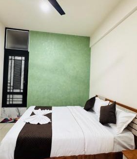 Vayittiri Hotel | Fa Stay inn Wayanad
