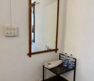 Jyotiba Dongar Hotel | Hotel Dwarka- Pure Veg Restaurant & Resort