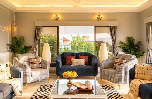 Kune Village Villa | EKOSTAY Luxe - Noah Villa with Peddle Court & Sunset View