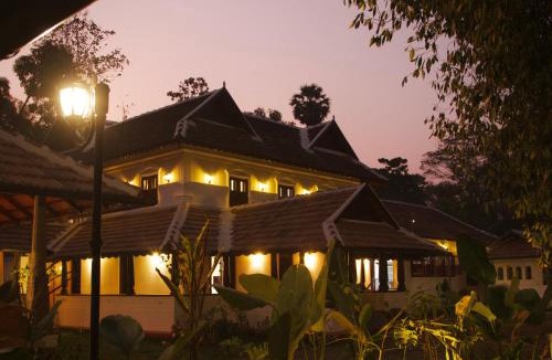 Cherplassery Hotel | Suryamangalam Heritage