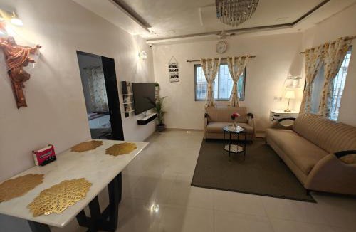 Suryamal Villa | Whispering Hills Villa - Private pool with a Jacuzzi