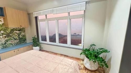 Harnai Apartment | RajaramRetreat Luxury villa with sea view Jacuzzi