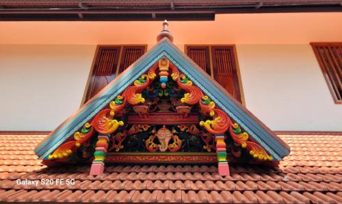 Thiruvananthapuram House | Kasi Heritage Home Near Sree Padmanabha Swami Temple 800m