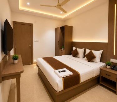 Nagpur Hotel | The Kingsway Suites