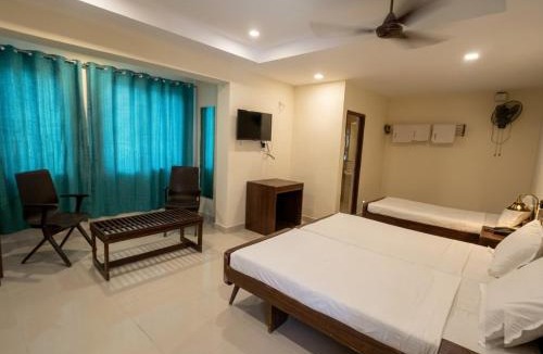 Courtallam Hotel | HOTEL KURINJI , Unit of Kurinji Villa Tourist Home