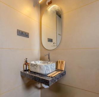 Aamby Valley City Villa | ELIVAAS Signature RK Villa 4-BHK Hideaway with Private Pool, Close to Korigad Fort