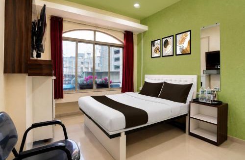 Sadashiv Peth Hotel | Super Collection O Dagdu Seth Ganpati Crossway Formerly Malwade Motels