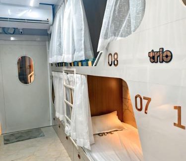 Thiruvananthapuram Cabin | Trio Rooms & dormitory