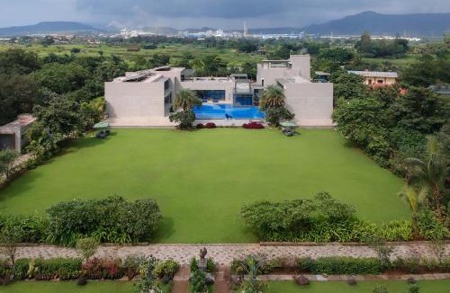 Khalapur Villa | StayVista at House Of Nine