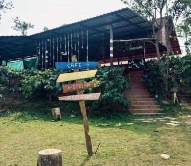 Vastare House | Alpha Camps