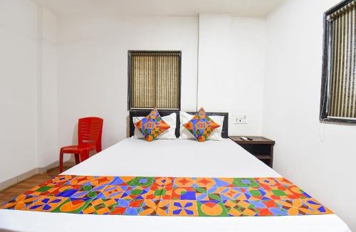 Alandi Hotel | FabHotel Akshay Inn