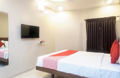 Swargate Hotel | Hotel O Grand Pune