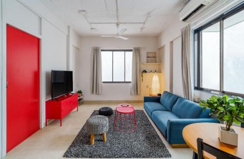 Khar Apartment | Quirky 1BHK in Bandra W by Square One Stays