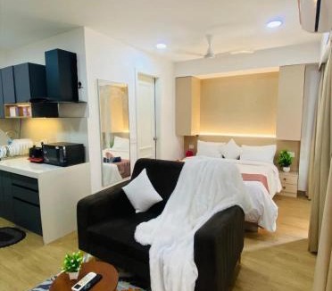 Viman Nagar Hotel | Neon AS Hotel
