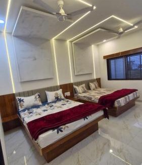 Ellora Hotel | Shri Balaji Resort
