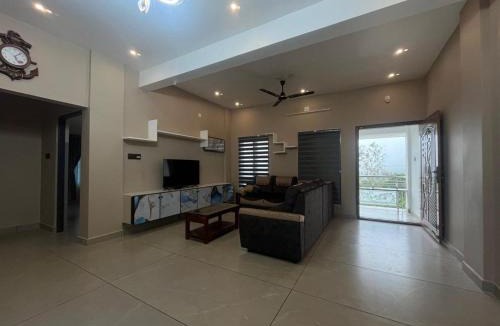 Peermade House | Misty cloud homestay