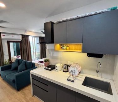 Viman Nagar Apartment | neon viman stays