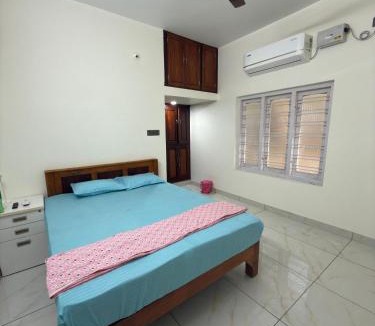 Neyyattinkara House | Green Lake Homestay