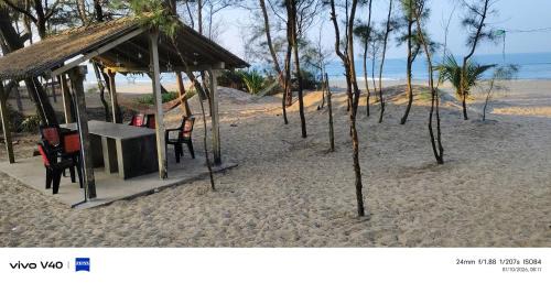 Malvan Bed & Breakfast | Silver sand beach resort