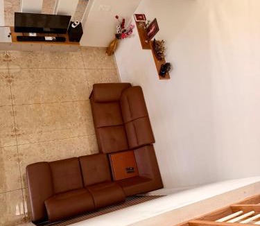 Arpookara House | The Thomas Family Home Stay