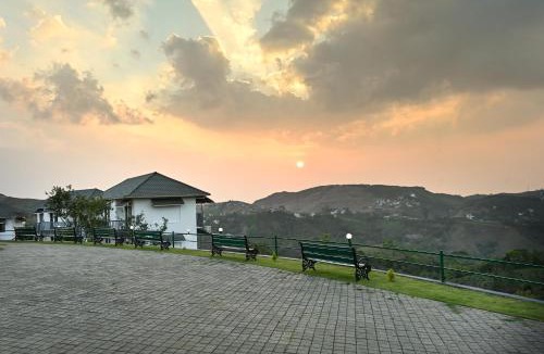 Elappara Resort | Abad Silver Mist