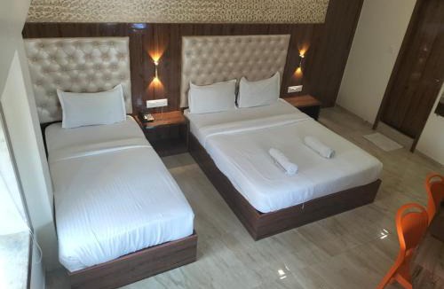 Grant Road Hotel | Imperial Hotel Near Haji Ali