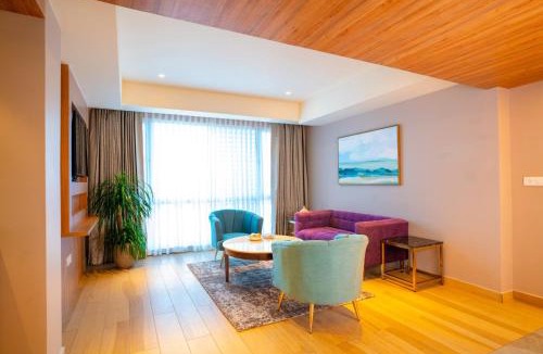 Aluva Hotel | Vivanta Kochi, Aluva