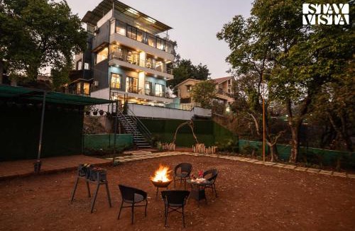 Bhilar Villa | StayVista's Sunflower Villa - Mountain-View Retreat with Pool & Games Room