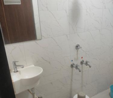 Vansada Hotel | kathiyawadi Hotel somnath