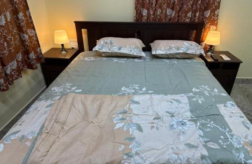 Banashankari Hotel | S6,Corner building