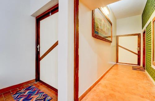 Neyyattinkara Hotel | Super Hotel O CSIR Pappanamcode Formerly Ambadi Guest House
