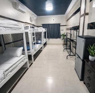 Kochi Hostel | W H Nest Hostel