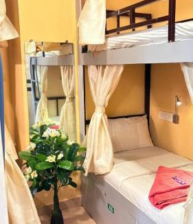Andheri East Hostel | Welcome Inn Dormitory & PG Male And Female