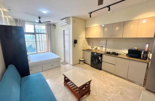 Thane West Apartment | Lakefront AC Balcony LakeView Studio Apartment at Hiranandani Estate, Thane