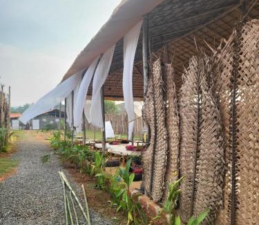 Arambol House | REWOGA Resort - Rooms with Open-Air Shower