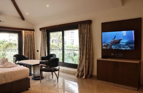 Injambakkam Hotel | Shoreland Leisure Stays