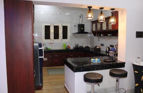 Periyakulam Villa | HolidayHome Farm Stay in Mango Farm Resort
