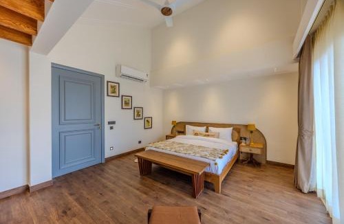 Parra Villa | ELIVAAS Signature Valley View 5-BHK Villa With Private Pool, Sit-out Areas, TT Table, Pool Table , Bar & Scenic Views