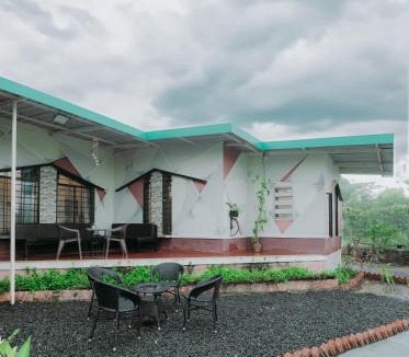 Igatpuri Hotel | Sierra Sky Villa