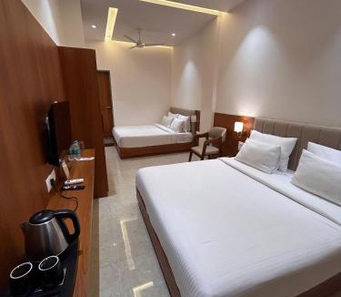 Shirdi Hotel | Hotel Neem Heritage