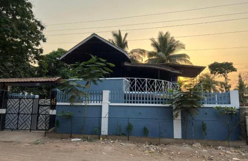 Khalapur House | Roofyard Villa