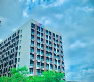 Viman Nagar Hotel | Neon - Royal Nest Aerotel with Pvt Balcony -1 km from Airport