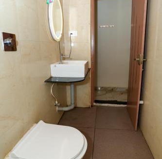 Kollur Hotel | Shwetha Lodge