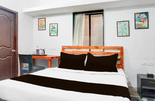 Baner Hotel | Townhouse Pune Girme Park Bus Station
