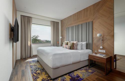 Adyar Hotel | Vivanta Mangalore Oldport Road - Formerly Known as Taj Manjarun